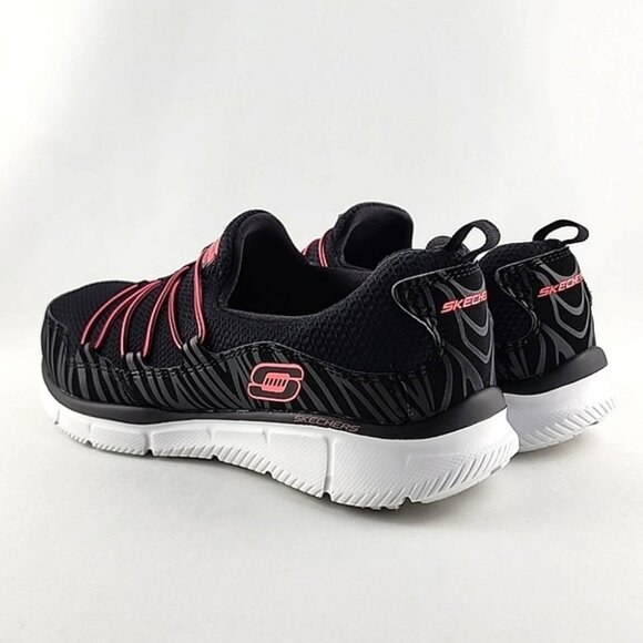 Skechers Women's Equalizer Black Pink Slip On Shoes Ultra Lightweight Size 8 - Picture 7 of 16